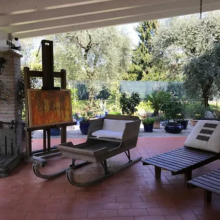 Oliveto Villa *