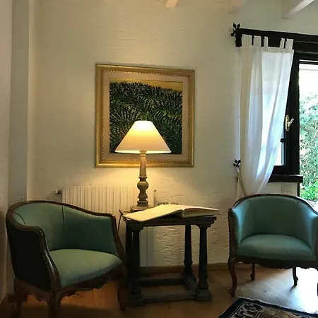 Oliveto Villa *